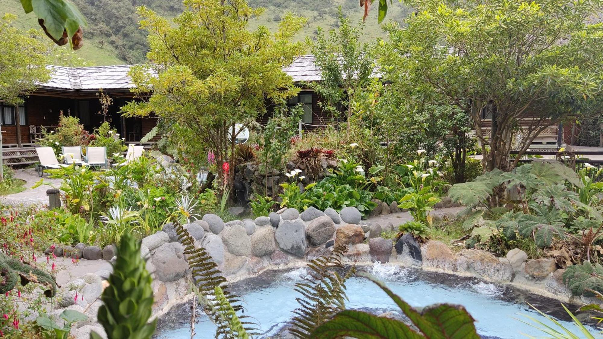 Termas De Papallacta Eksteriør bilde Hot springs in Baños, Ecuador