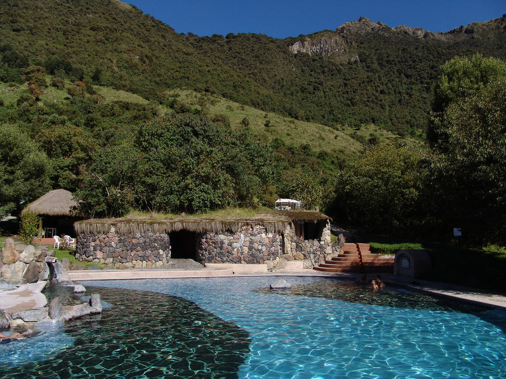 Termas De Papallacta Eksteriør bilde The thermal baths of Bagni di Lucca